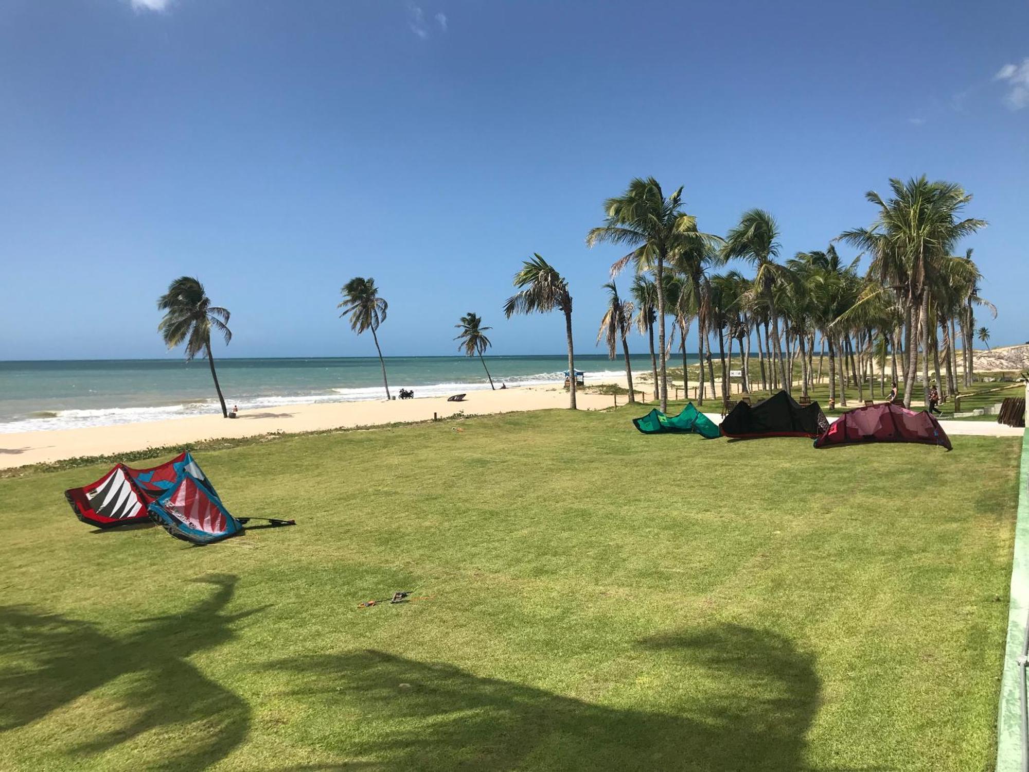 Condominio Wai Wai Pe Na Areia - Praia De Cumbuco Exterior photo